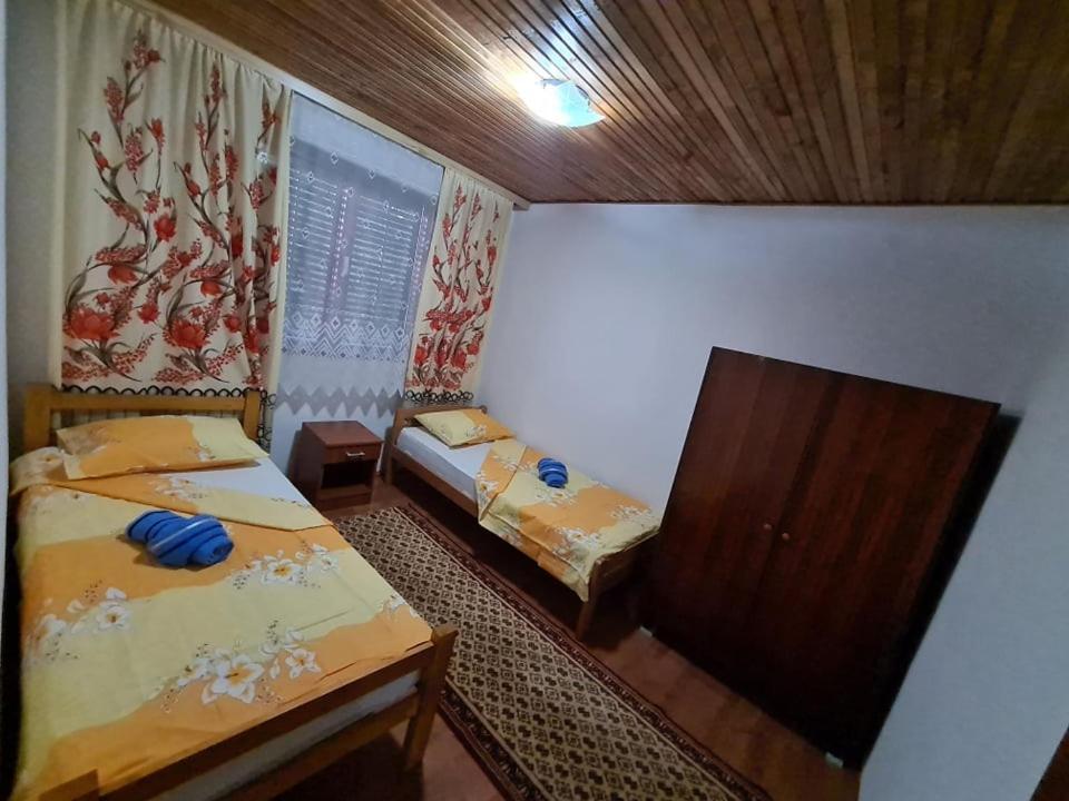 Holiday Home Vulezic Bar Luaran gambar