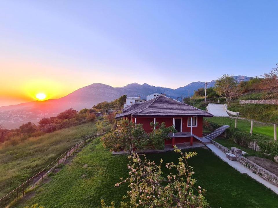 Holiday Home Vulezic Bar Luaran gambar